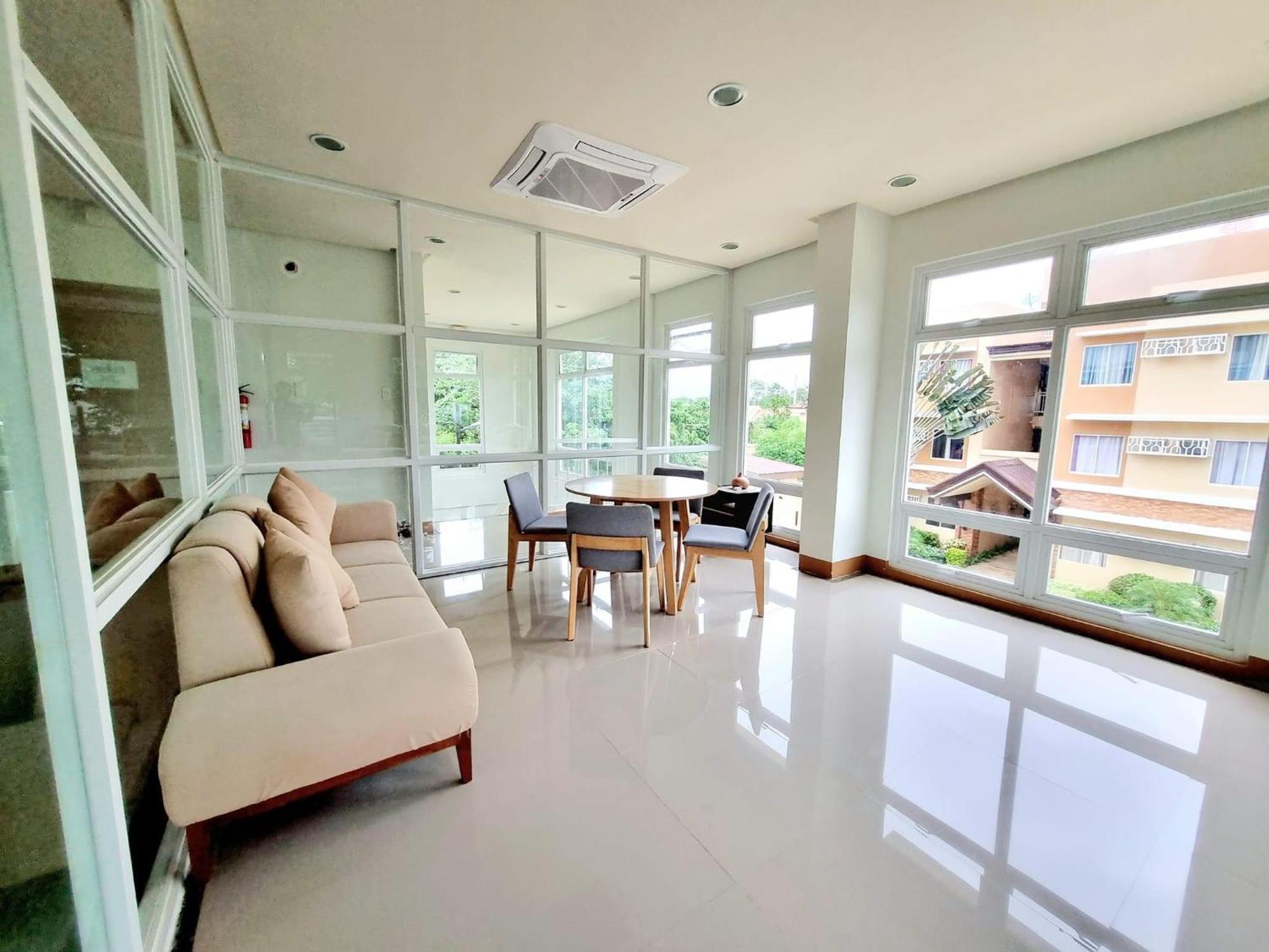Condo In Camella Manors In Puerto Princesa Luaran gambar